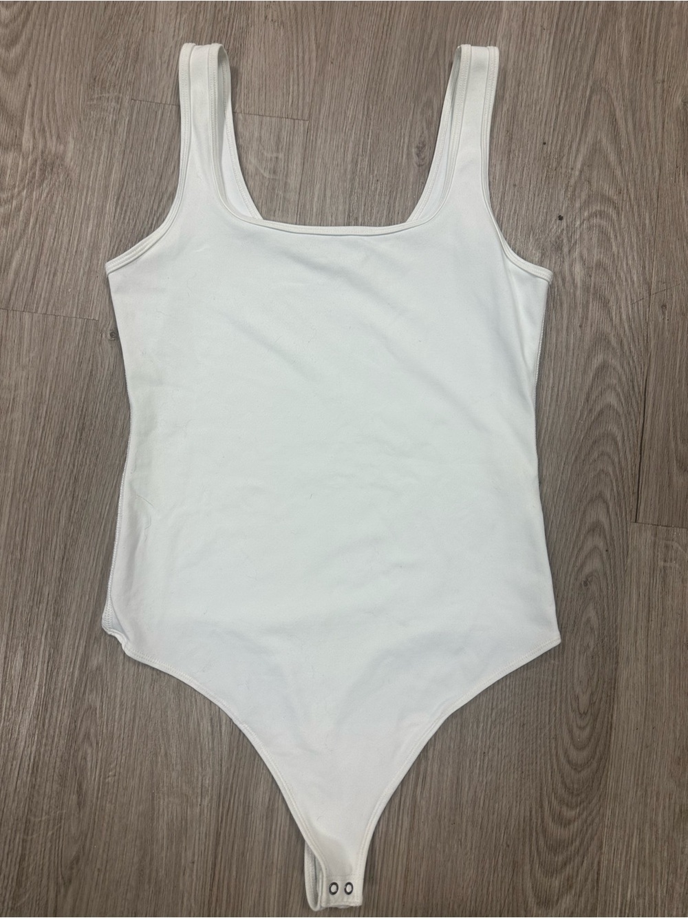 Abercrombie & Fitch White Scoop Neck Bodysuit M